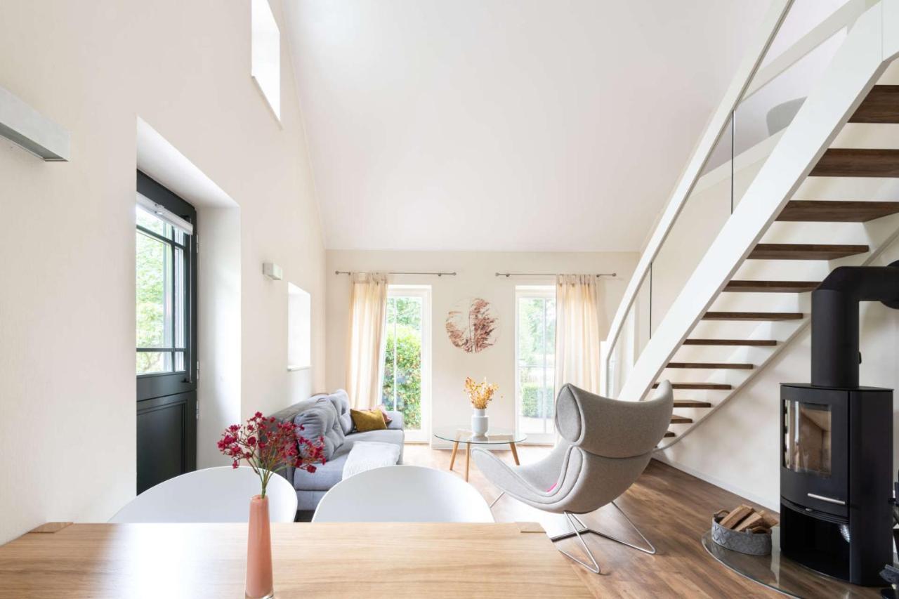 Hofgut Mollberg Hotel Wiefelstede Bagian luar foto